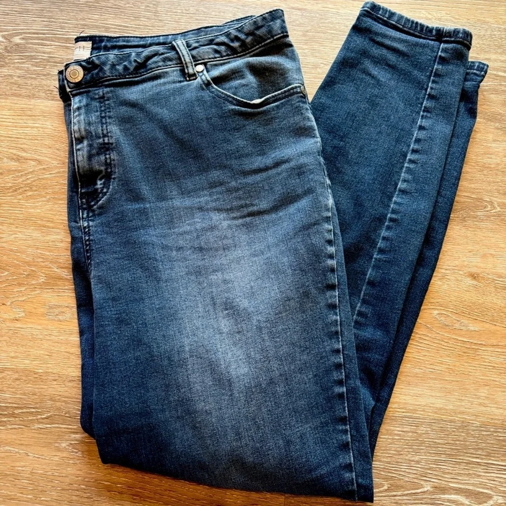 Eloquii Olivia Sculpting Skinny Jean High Waist Dark Wash Stretch Denim 20 - Picture 4 of 14